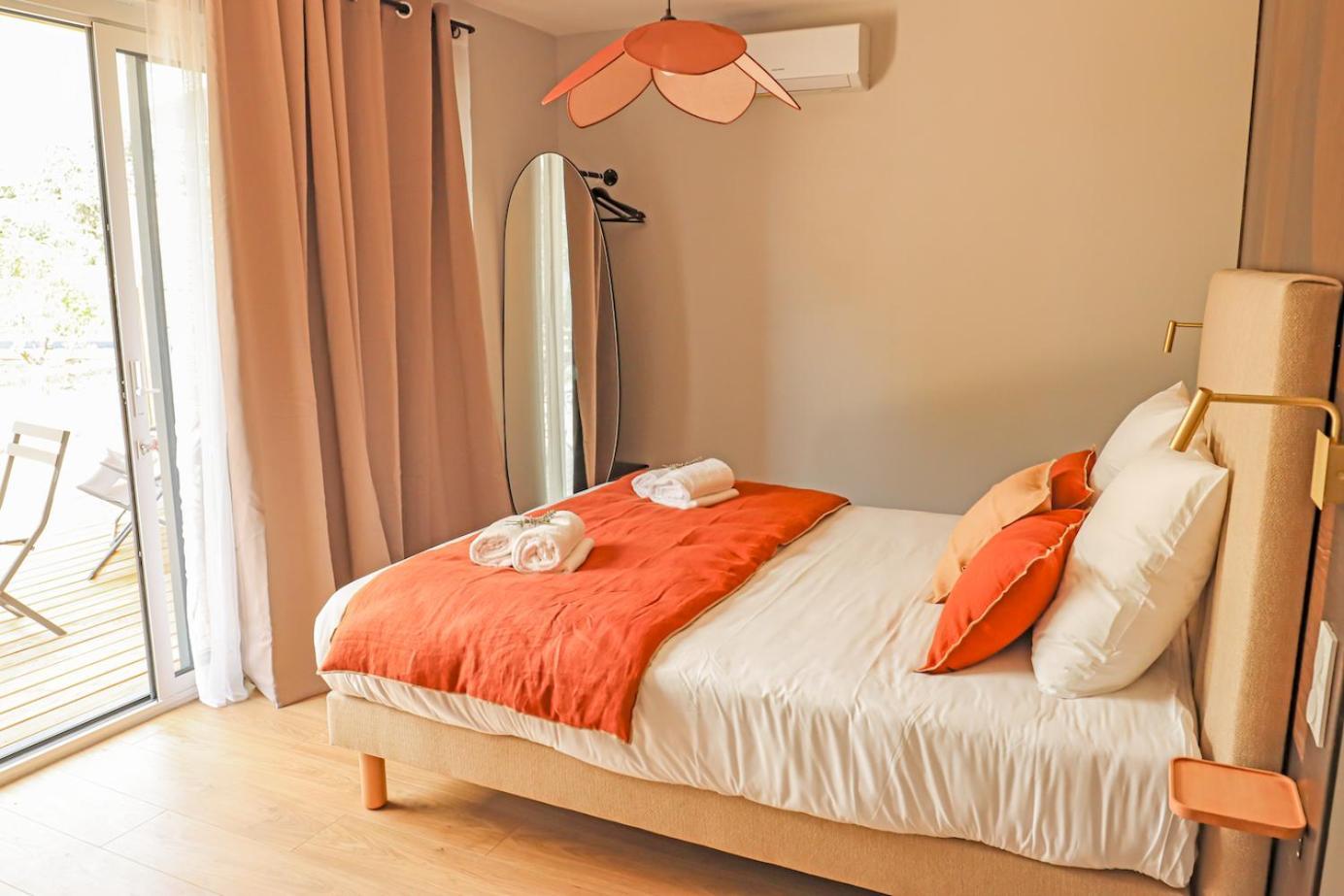 Les Gites De Laure - L'Eden Romantique, Chambres Hotes, Spa Prive, Couloir De Nage, Adults Only Malves-en-Minervois Luaran gambar
