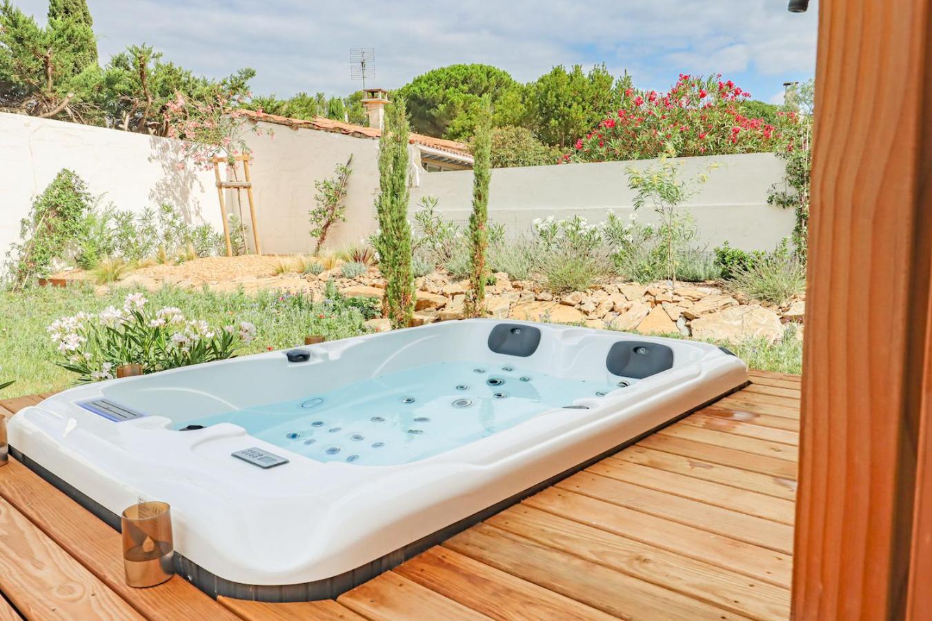 Les Gites De Laure - L'Eden Romantique, Chambres Hotes, Spa Prive, Couloir De Nage, Adults Only Malves-en-Minervois Luaran gambar