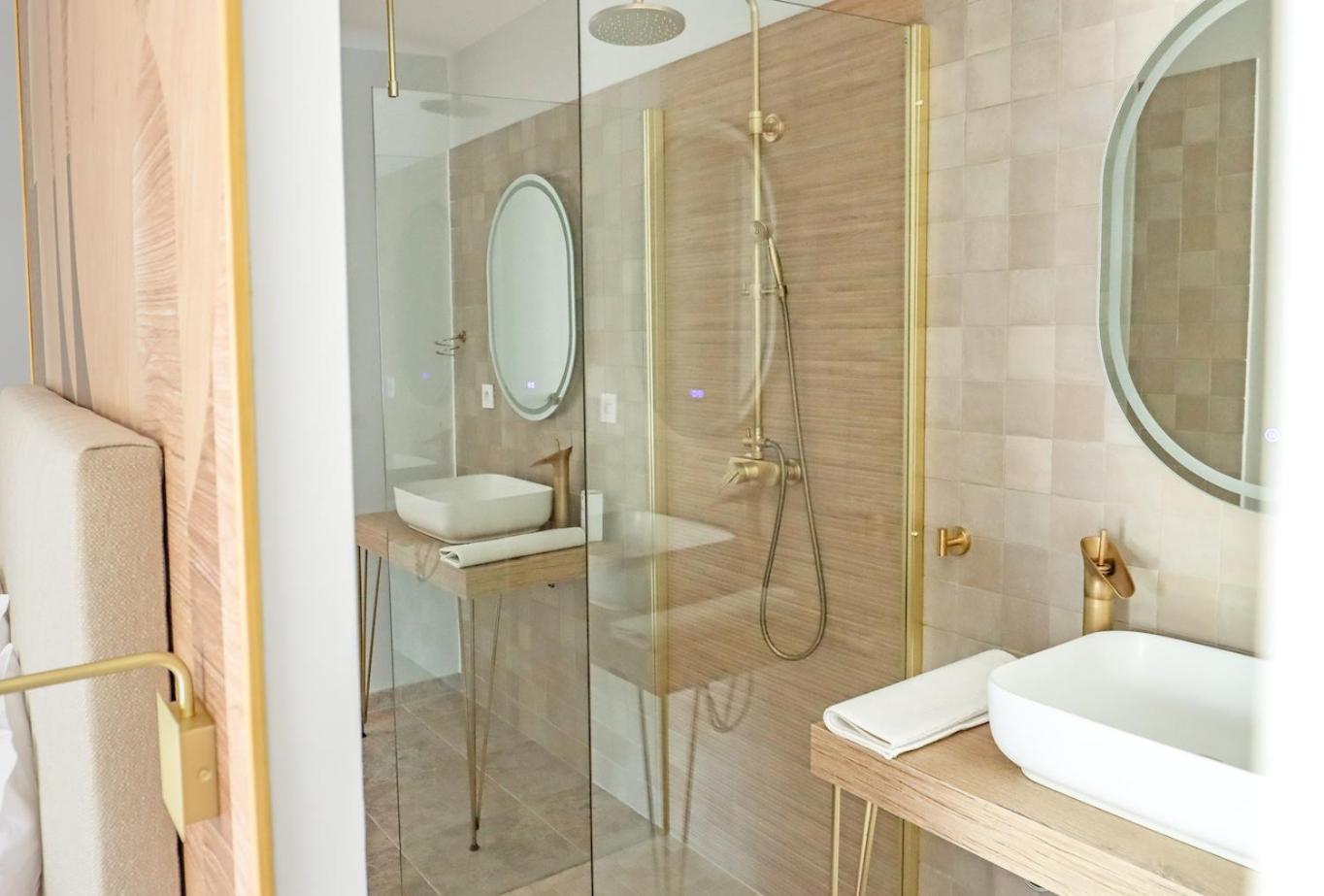 Les Gites De Laure - L'Eden Romantique, Chambres Hotes, Spa Prive, Couloir De Nage, Adults Only Malves-en-Minervois Luaran gambar